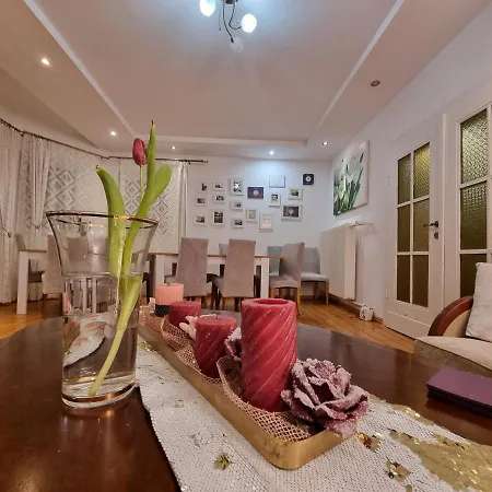Bed & Breakfast Marta - Goscinne Z Parkingiem, Aneksem Kuchennym, Grillem I Paleniskiem, Piekny Widok Na Karkonosze, Blisko Szlakow Szklarska Poreba