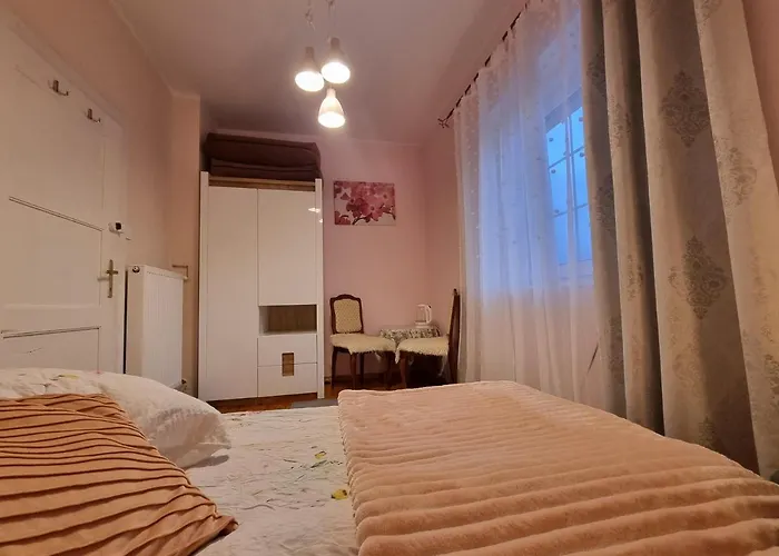 Marta Oda ve Kahvaltı *