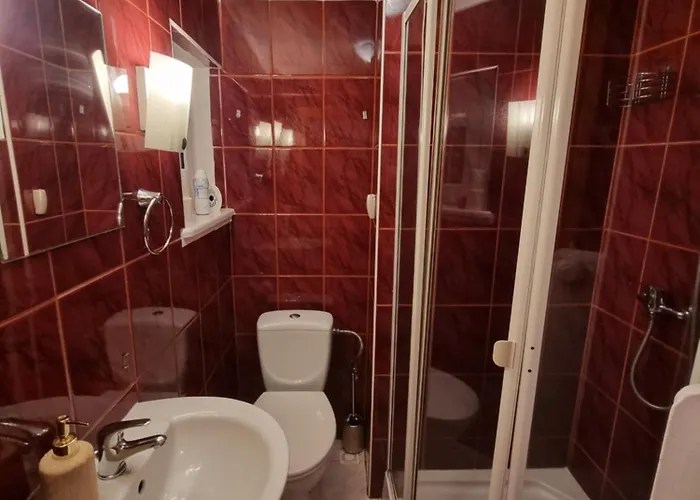 Oda ve Kahvaltı Marta *